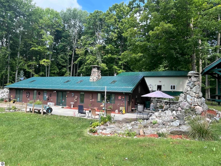 Sold $256,000