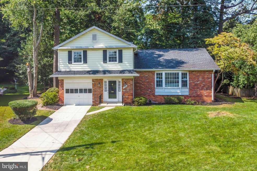 11814 Coldstream Dr, Potomac, MD 20854 | MLS# MDMC2106062 | Homes.com