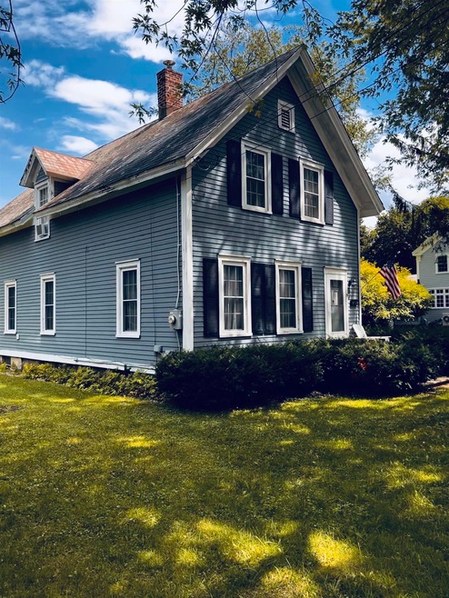 15 Bank St, North Bennington, VT 05257 - photo 1