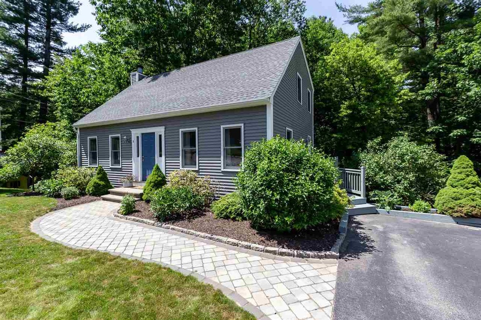 6 Brinton Dr, Nashua, NH 03064 - photo 1