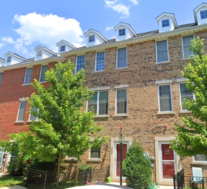 Sold $595,000 • Co-Listing Agent