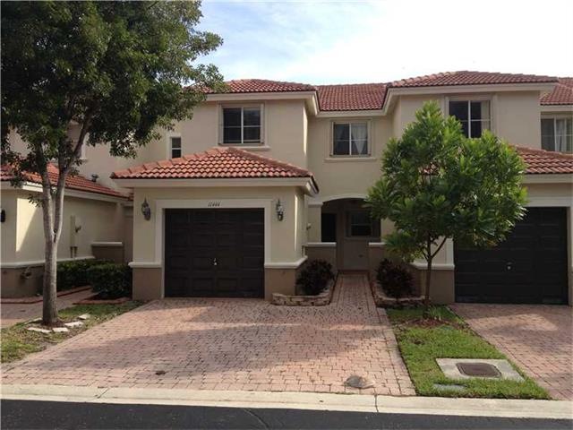 11444 NW 48th Terrace, Doral, FL 33178 - photo 1