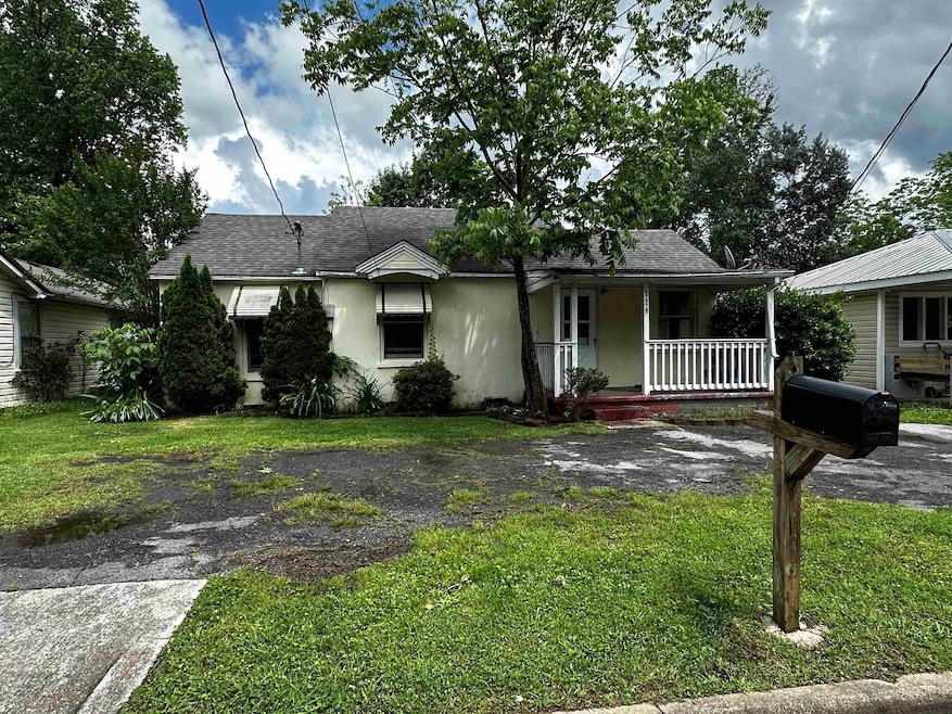 Pending $89,000 • Co-Listing Agent