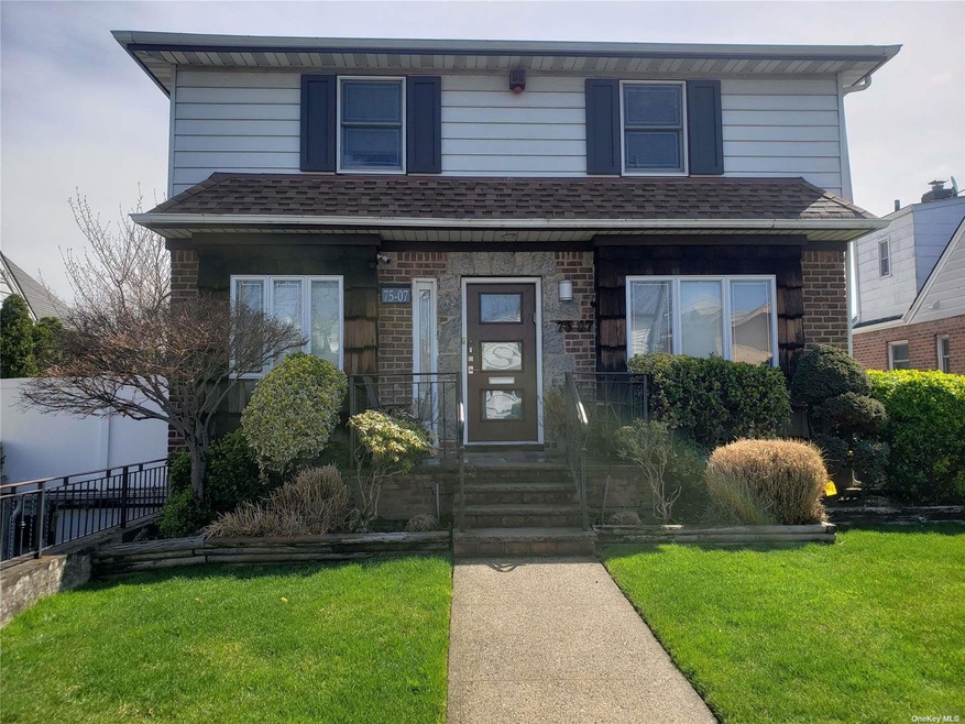 75-07 170th St, Fresh Meadows, NY 11366 - photo 1