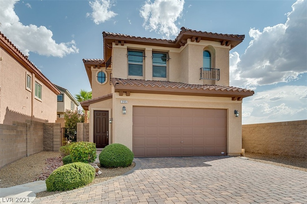 lovely house with well kept front yard