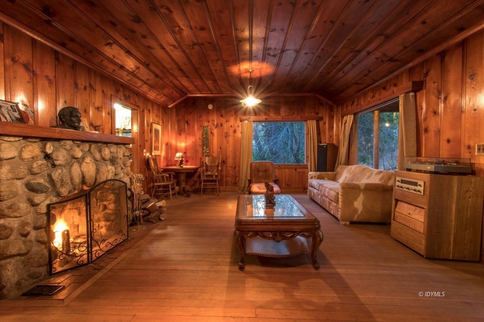 A real Fireplace