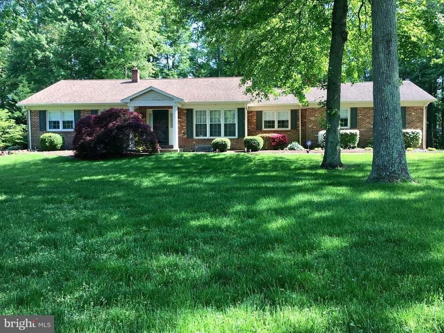 661 Clifton Dr, Bear, DE 19701 - photo 1