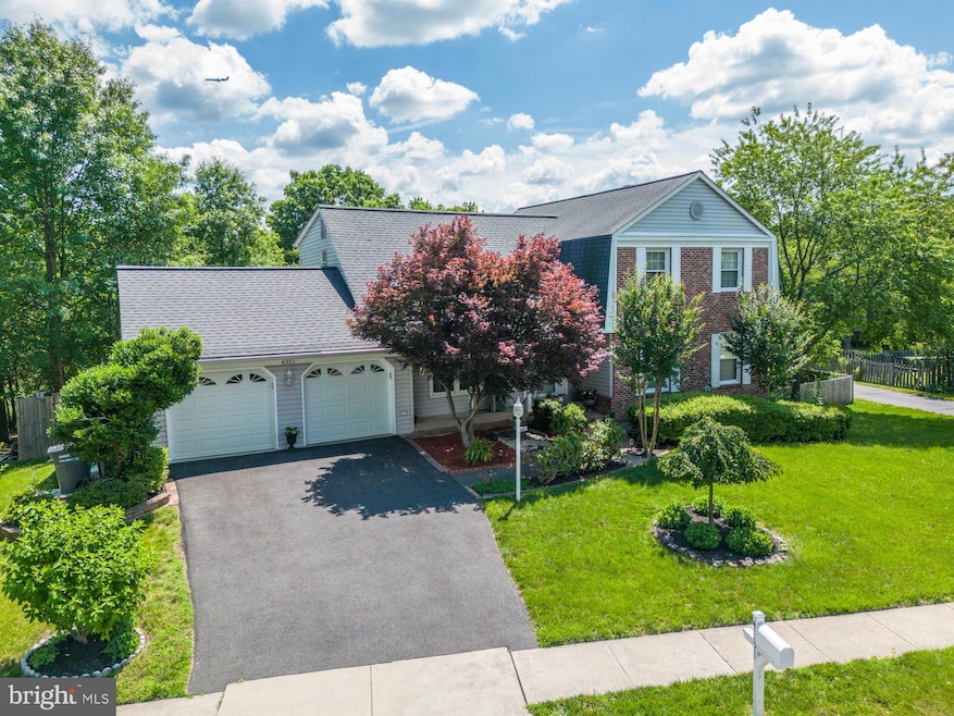 4351 Cub Run Rd, Chantilly, VA 20151 - photo 1