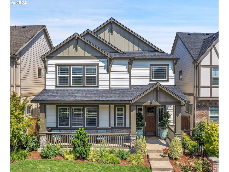 Sold $744,000 • Co-Listing Agent