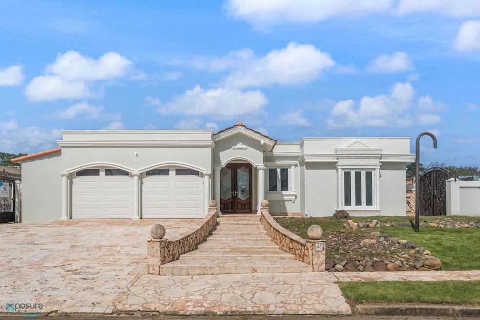 8E Roble St, Dorado, PR 00646 - photo 1