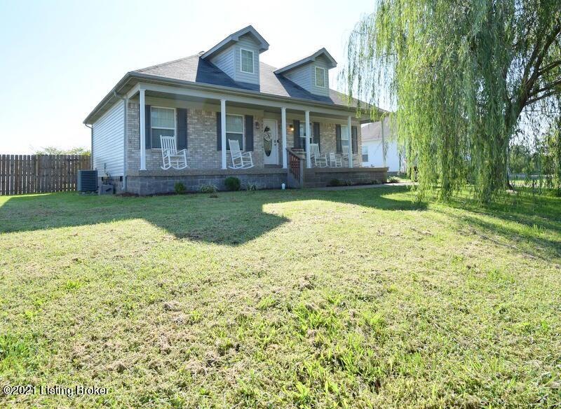 132 Gentry Crossings Blvd, Mount Washington, KY 40047 - photo 1