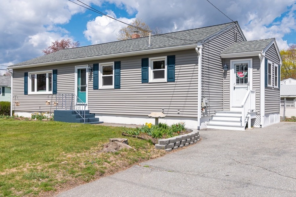 751 Varnum Ave, Lowell, MA 01854 - photo 1