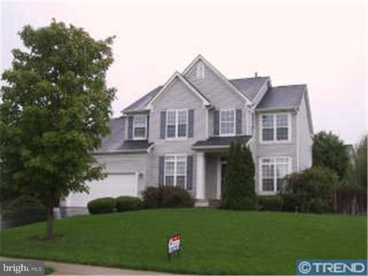 2 Quincy Manor Ln, Burlington, NJ 08016 - photo 1