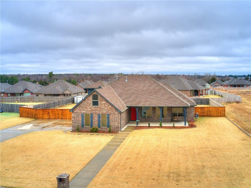 20825 Fall Creek Dr, Harrah, OK 73045 - photo 1