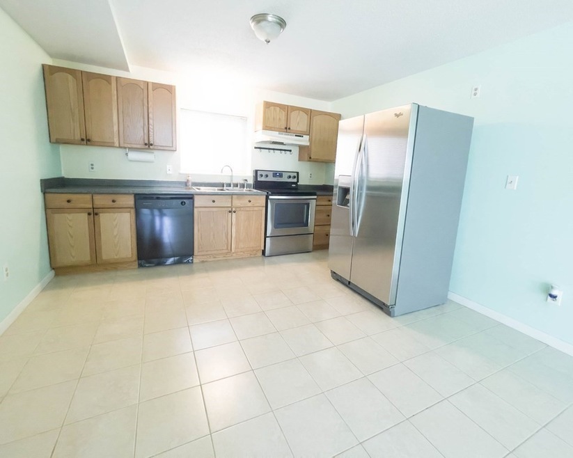 5455 N Main St unit 12B, Fall River, MA 02720 - photo 1