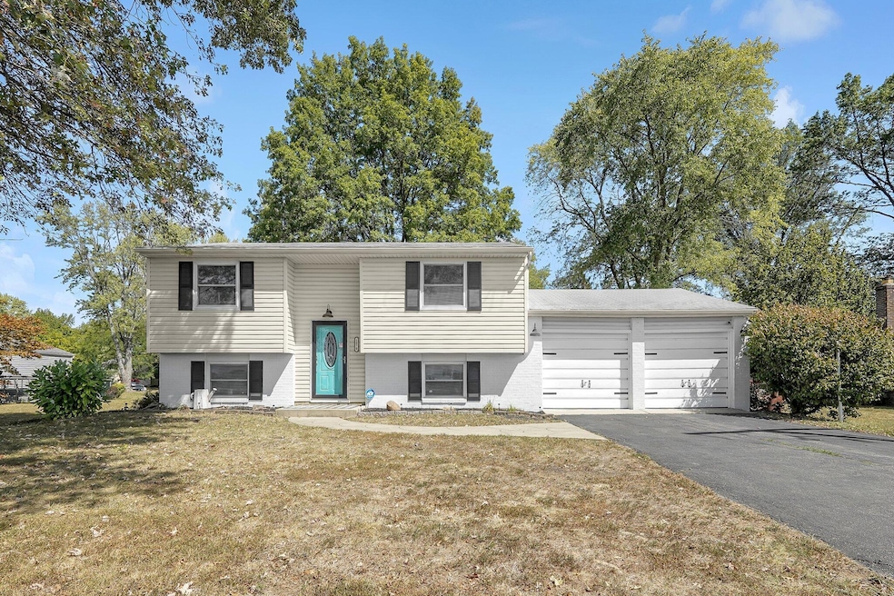 2-web-or-mls-1070-lockville-rd