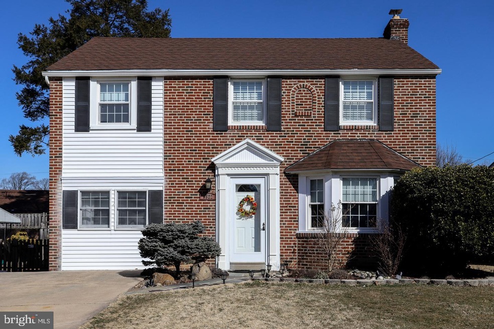 1522 Brierwood Rd, Havertown, PA 19083 - photo 1