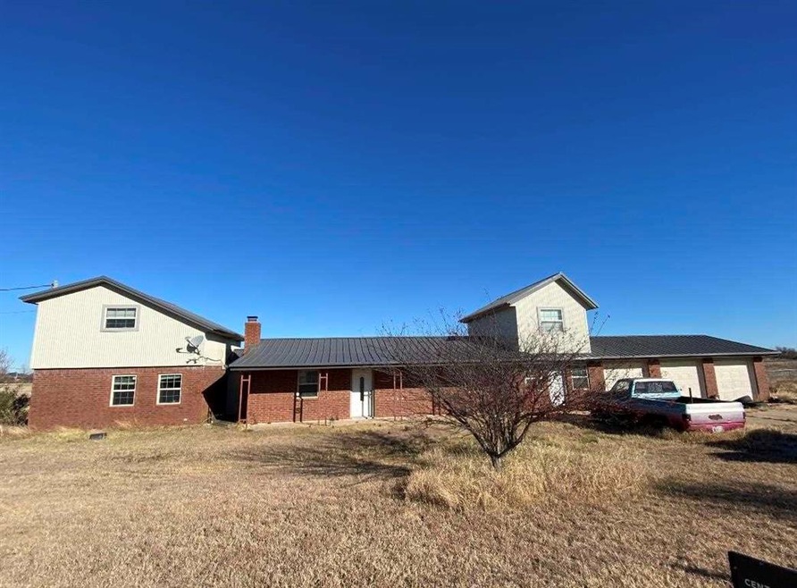 118 Harned Rd, Elgin, OK 73538 - photo 1