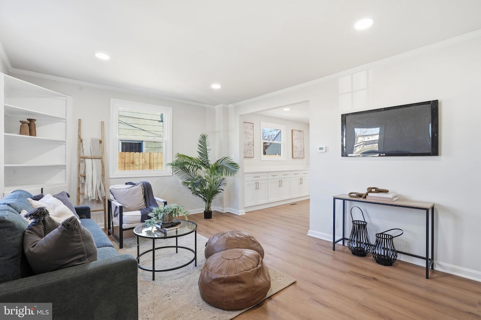 8233 Longpoint Rd, Dundalk, MD 21222 - photo 1