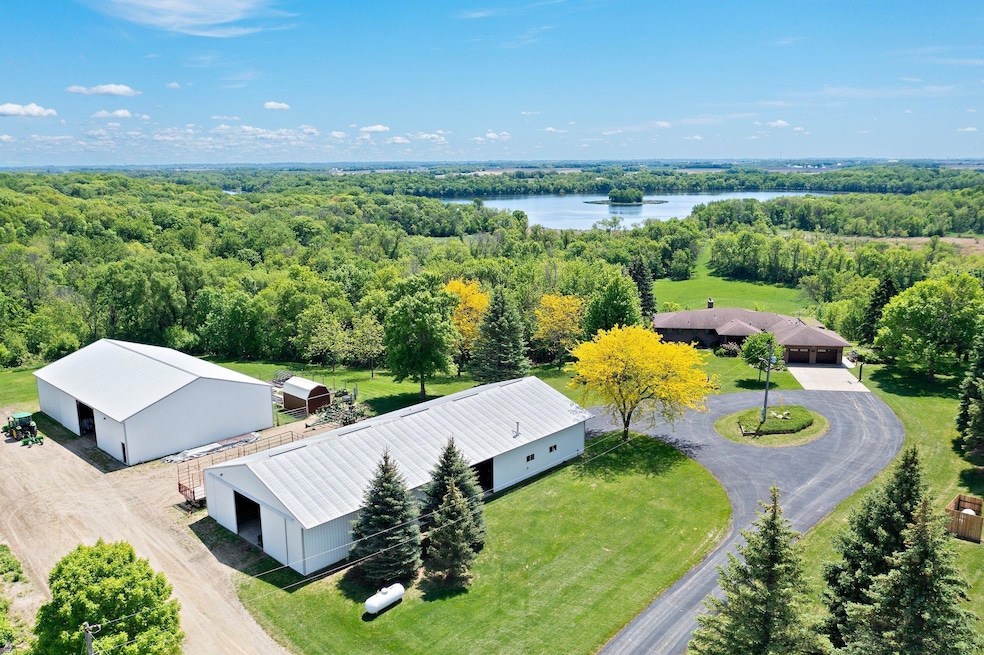 Sold $1,600,000 • Co-Listing Agent