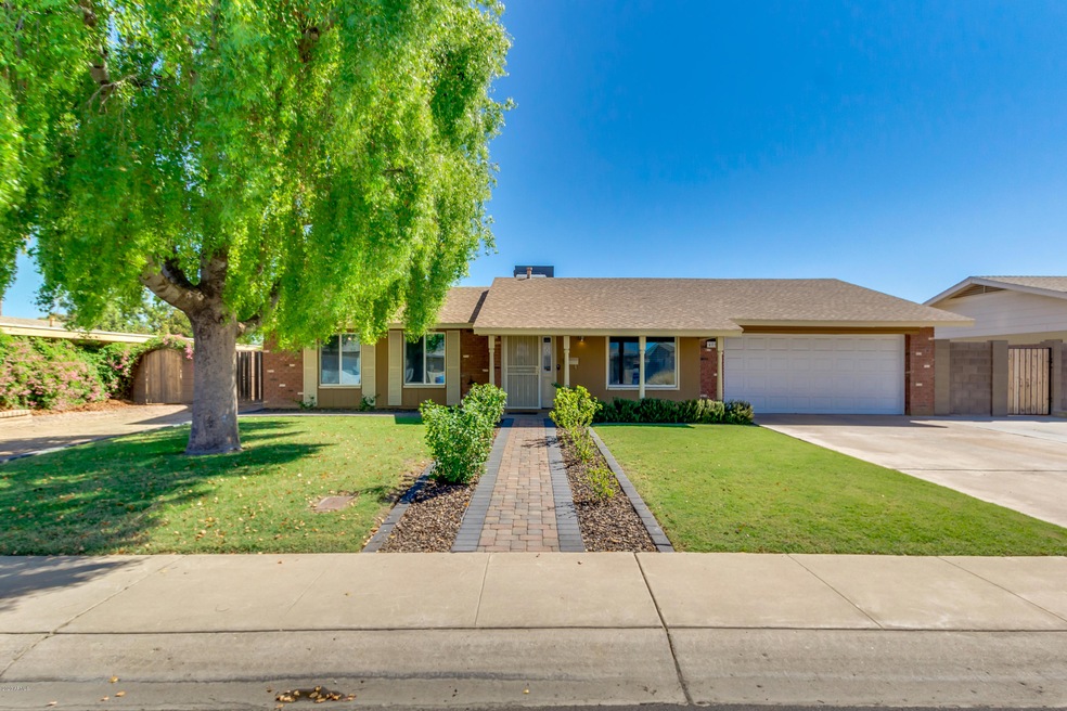 4059 W Mission Ln, Phoenix, AZ 85051 - photo 1