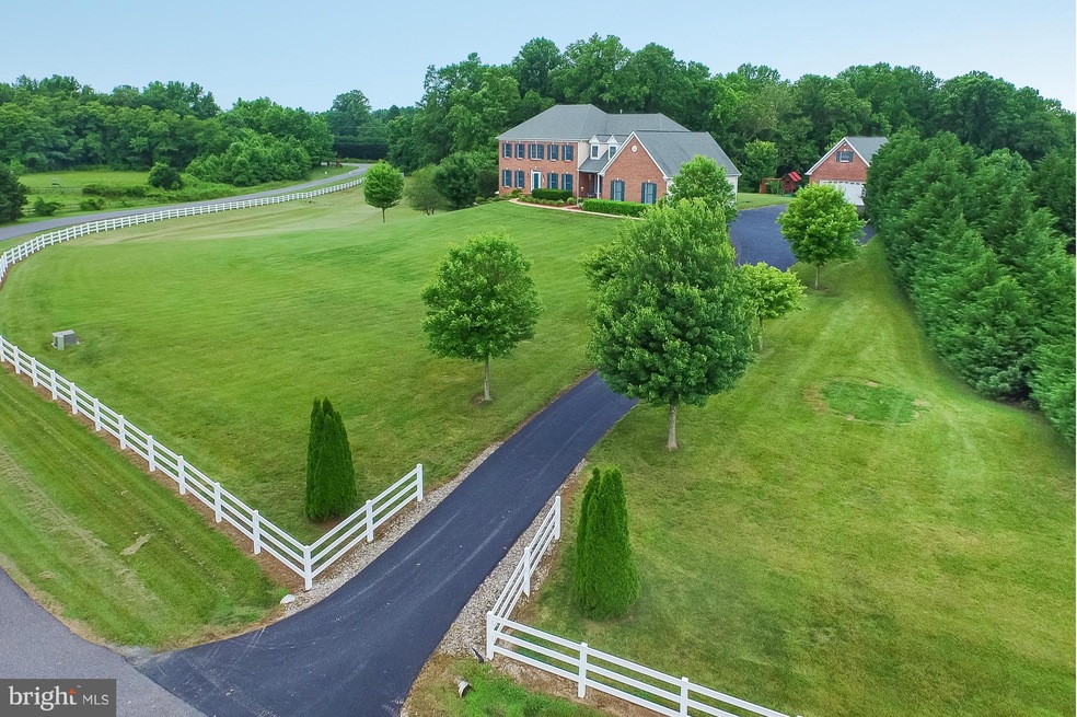 602 Wolfe Reserve Way, Harwood, MD 20776 - photo 1