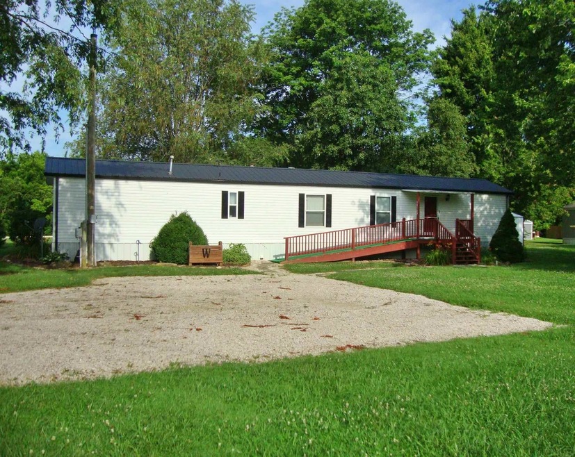 11517 Boggs Cir W, Loogootee, IN 47553 - photo 1