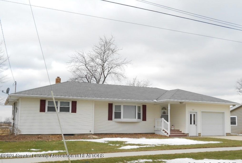 637 N Maple Pic
