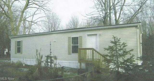455 Abbe Rd, Sheffield Lake, OH 44054 - photo 1
