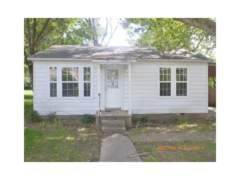 209 Rogers St, Prairie Grove, AR 72753 - photo 1