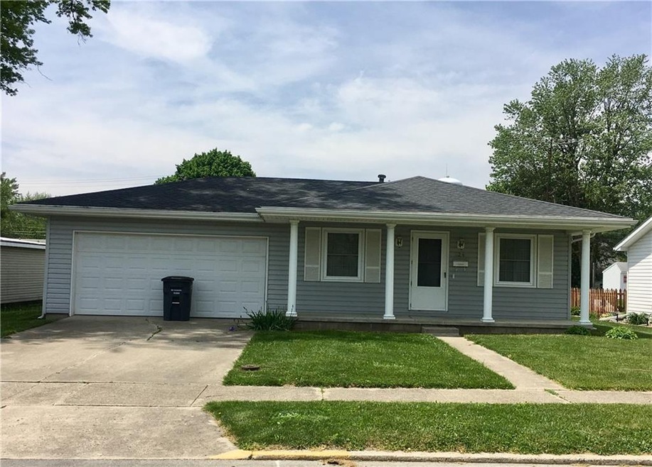 824 N Independence St, Tipton, IN 46072 - photo 1