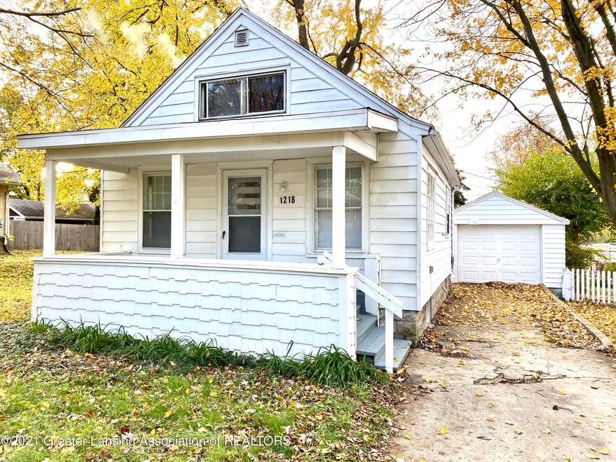 1218 Parkview St, Lansing, MI 48912 - photo 1