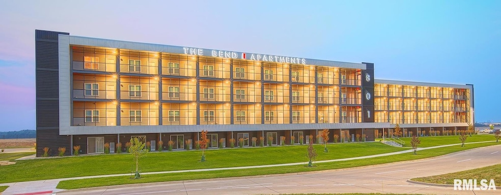 Bend Apartments, East Moline, IL 61244 - photo 1