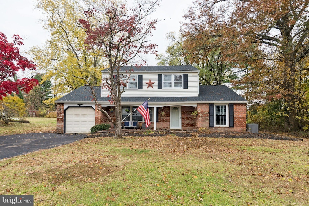 Under Contract $565,000