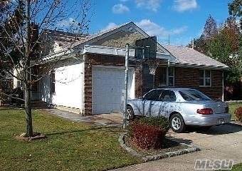 97 Farnum Blvd, Franklin Square, NY 11010 - photo 1