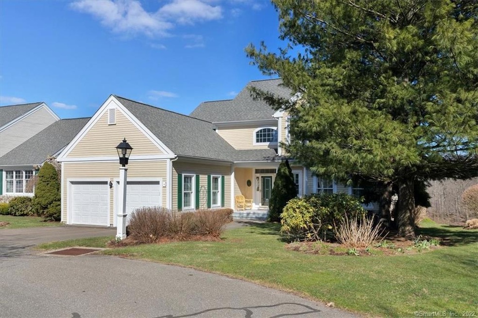 4 Lion Gardiner, Cromwell, CT 06416 - photo 1