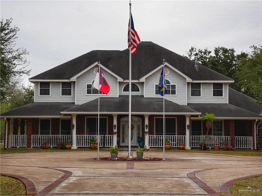 23725 N Val Verde Rd, Edinburg, TX 78542 - photo 1