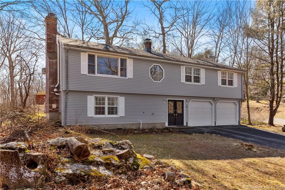 65 Barnshed Ln, Guilford, CT 06437 - photo 1