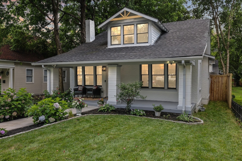 For Sale $1,289,000 • Co-Listing Agent