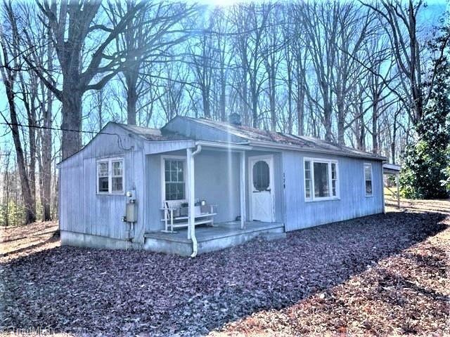 178 Richland Park Dr, Asheboro, NC 27205 - photo 1