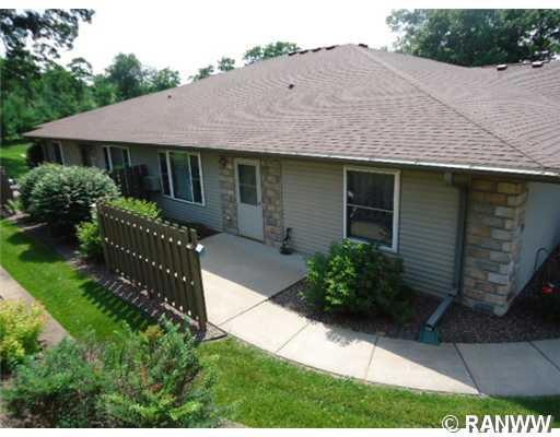 3655 Oak Tree Ln, Eau Claire, WI 54701 - photo 1