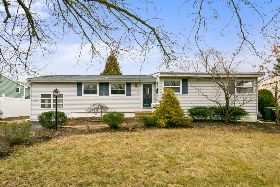 40 Lafayette Dr, Hazlet, NJ 07730 - photo 1