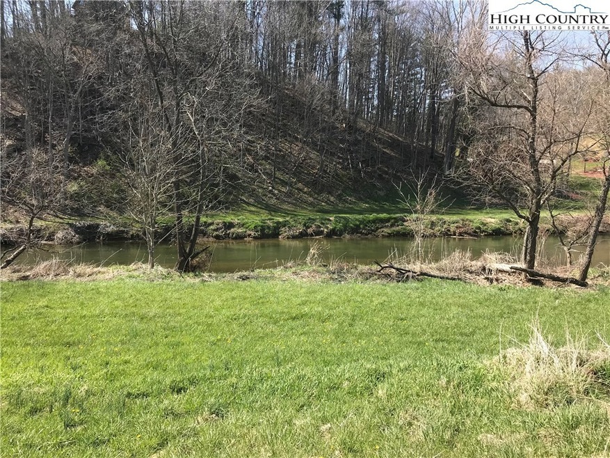 Nice view of the river frontage from lot #13.