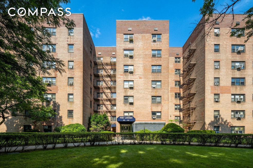 Linden Towers Coop unit 2-A, Flushing, NY 11354 - photo 1