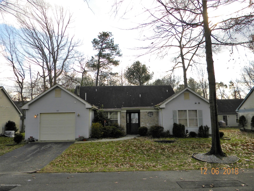 610 Petunia Ln S, Whiting, NJ 08759 - photo 1