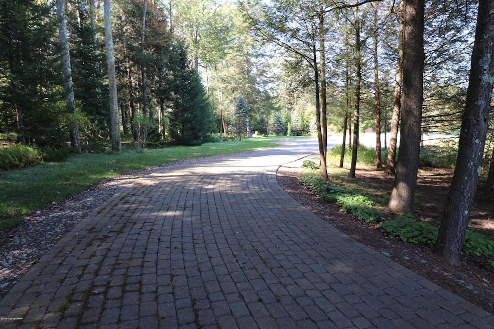 23 A Yostville Rd, Moscow, PA 18444 - photo 1