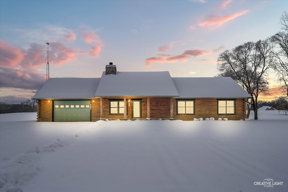 122 Belle Rive Dr, Sheridan, IL 60551 - photo 1