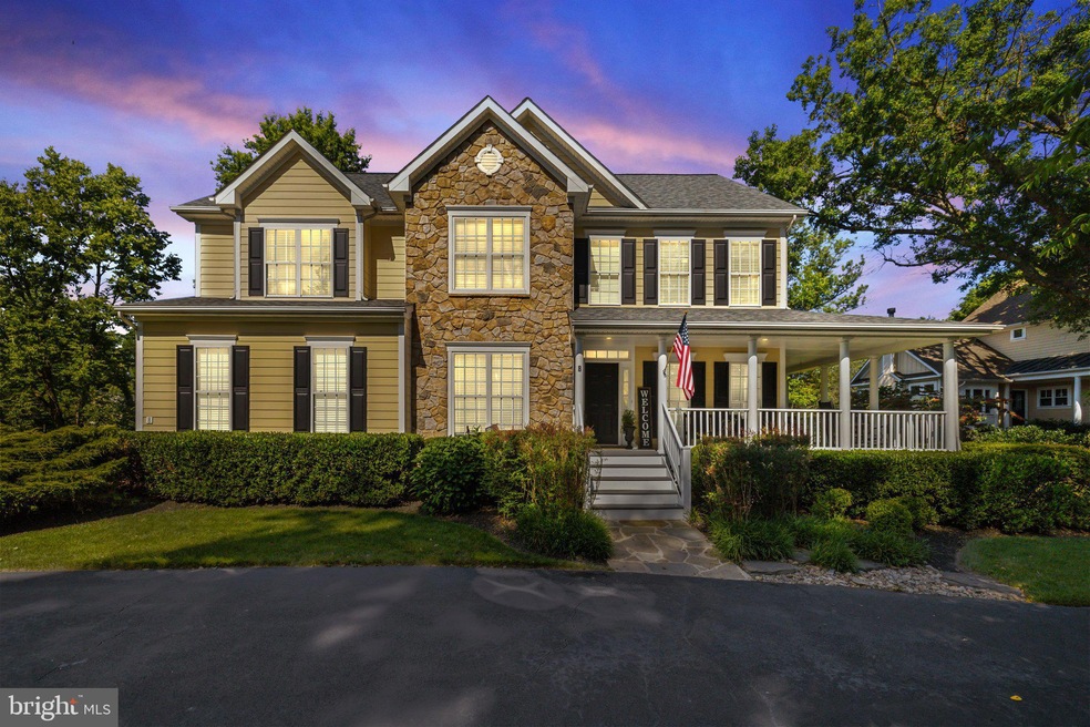 8 N Locust St, Round Hill, VA 20141 - photo 1