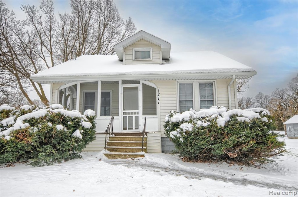 1477 W Mt Morris Rd, Mount Morris, MI 48458 - photo 1