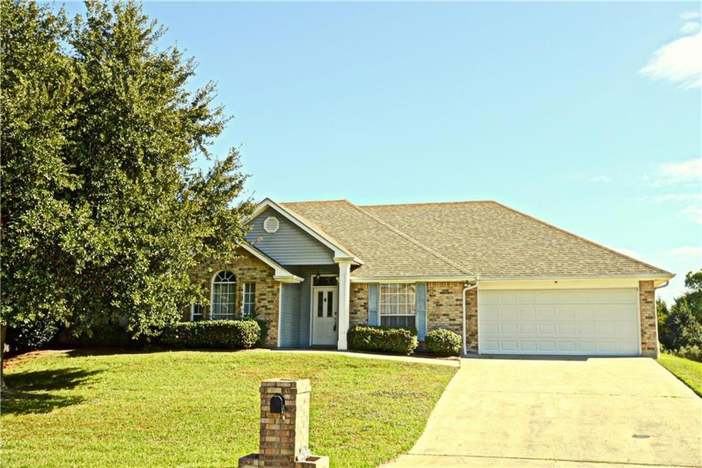 169.5 Pebble Beach Dr, Slidell, LA 70458 - photo 1